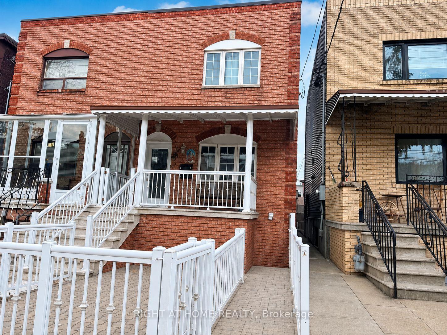 Front of Unit Basement, 380 Lansdowne Avenue