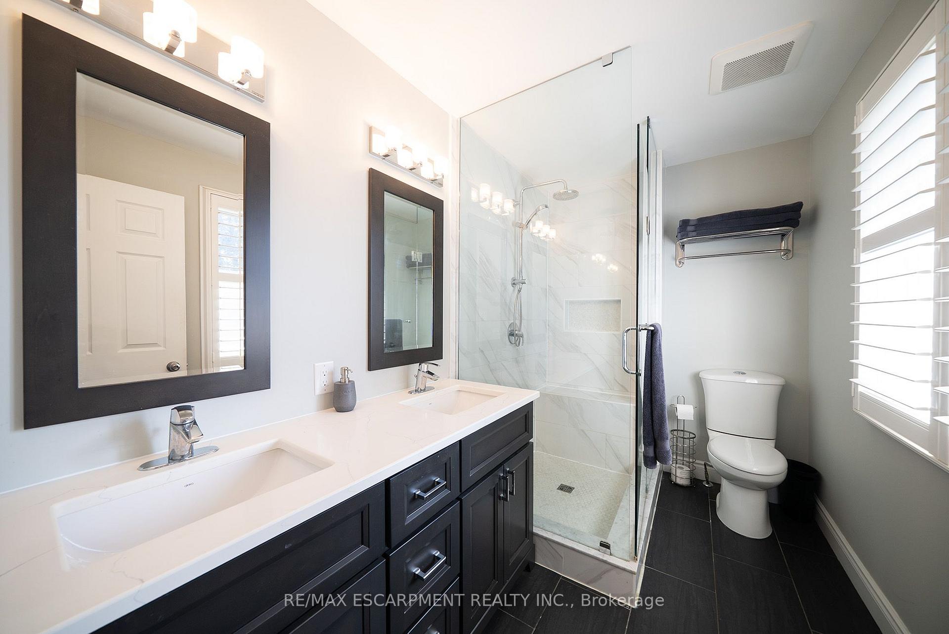 Photo 29 of 20 Hogarth Road, Brantford, Lion's Park — HOMEH