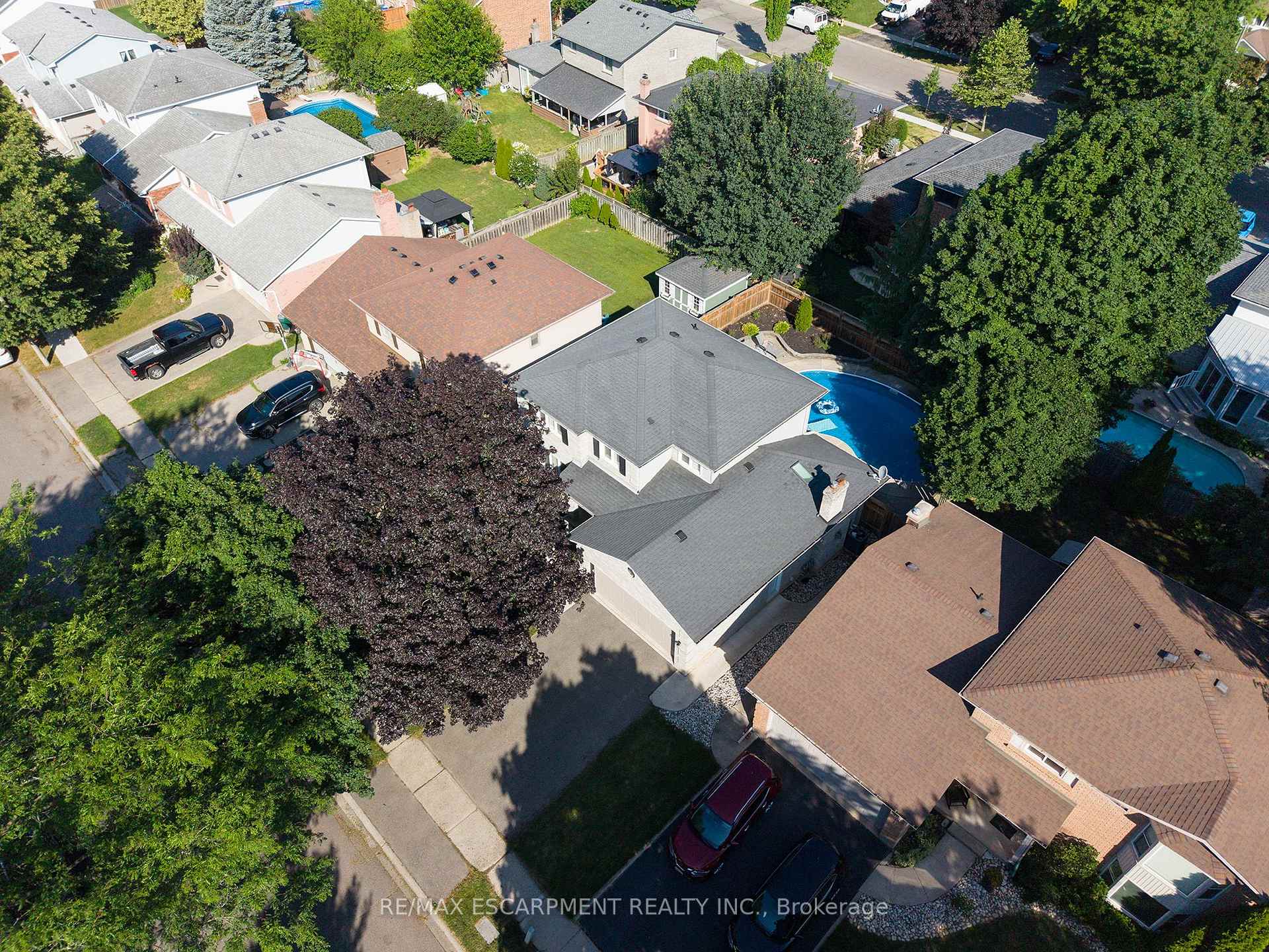 Photo 46 of 20 Hogarth Road, Brantford, Lion's Park — HOMEH