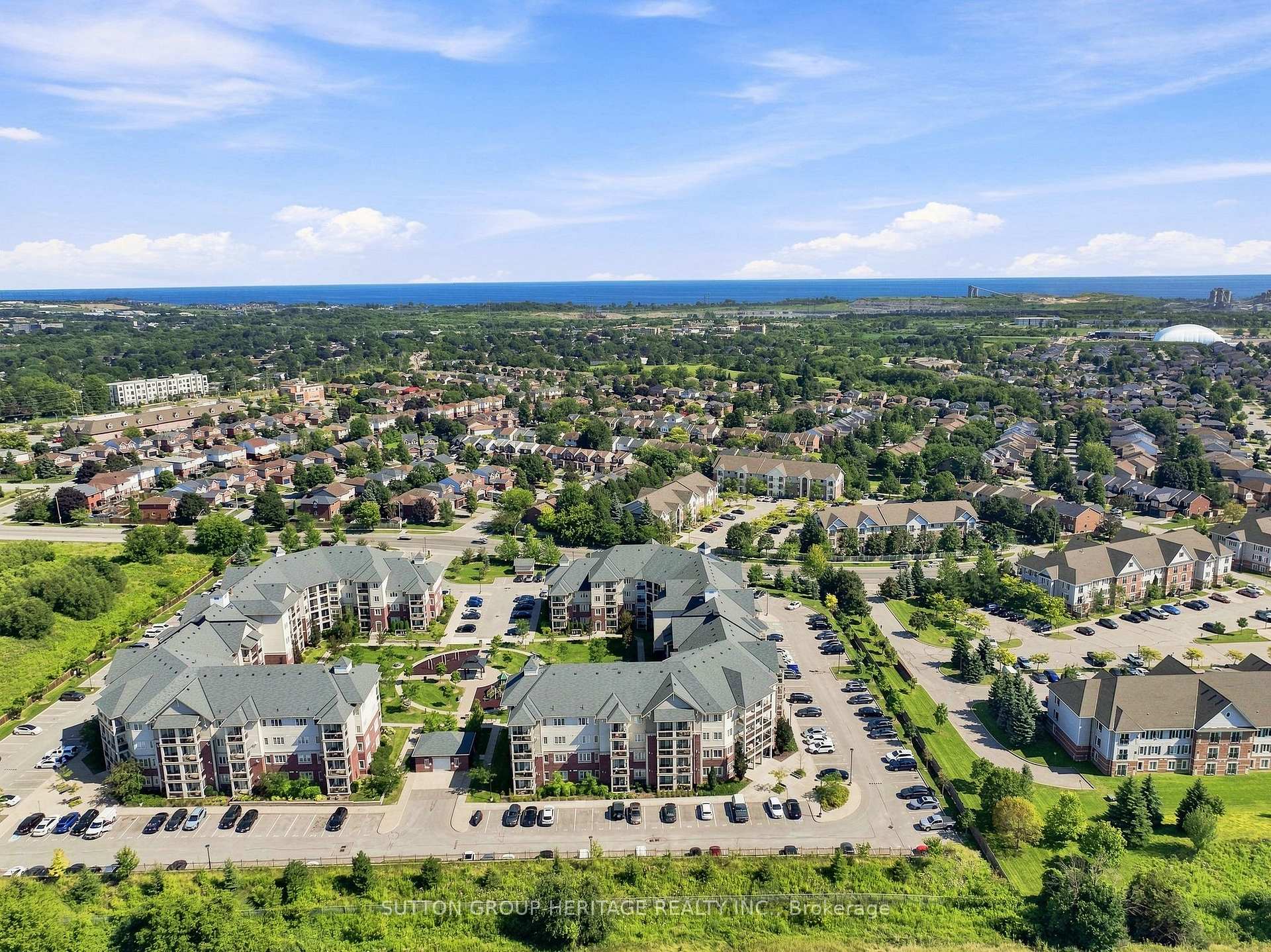 Photo 2 of Unit 108, 84 Aspen Springs Drive, Clarington, Bowmanville — HOMEH