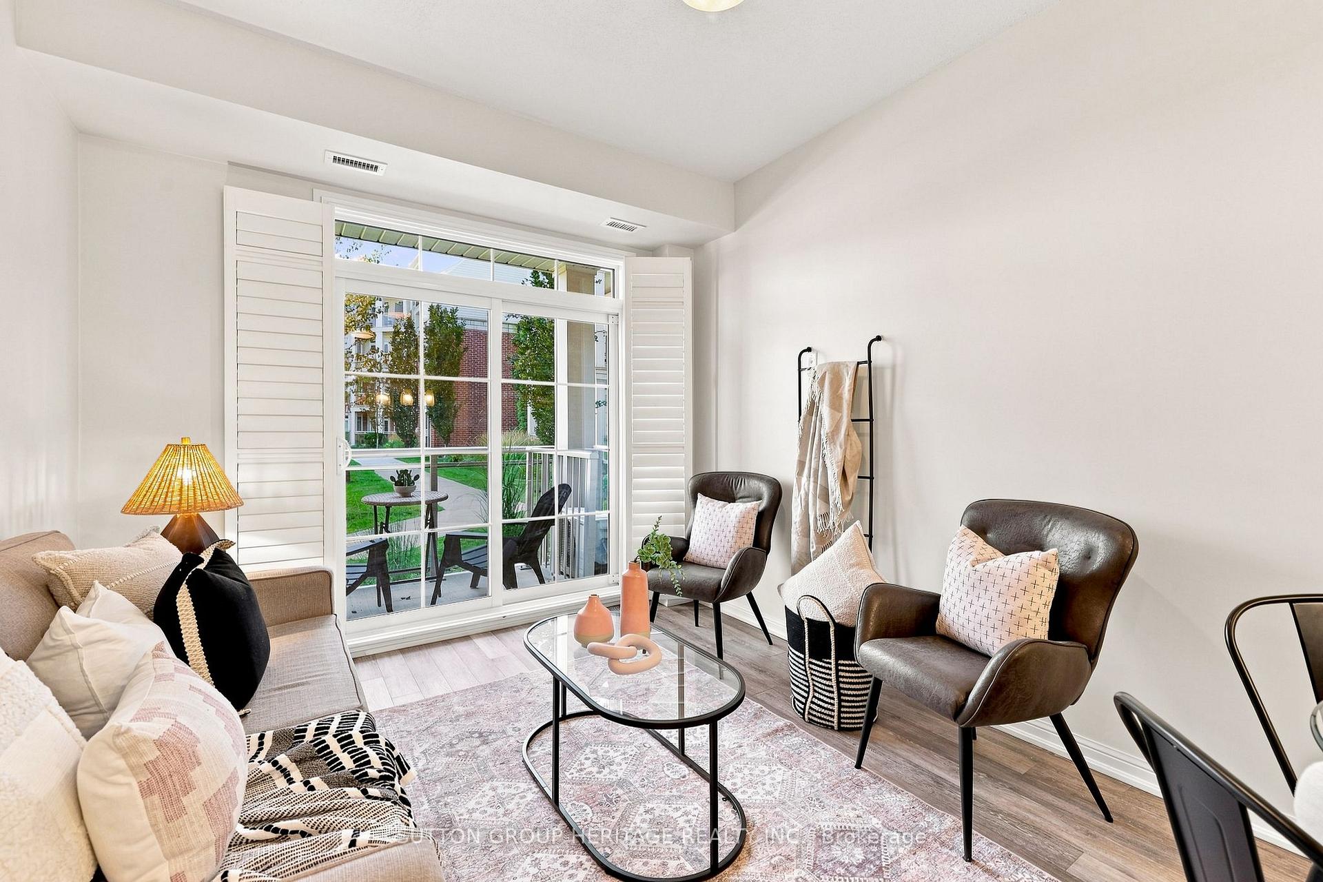 Photo 7 of Unit 108, 84 Aspen Springs Drive, Clarington, Bowmanville — HOMEH