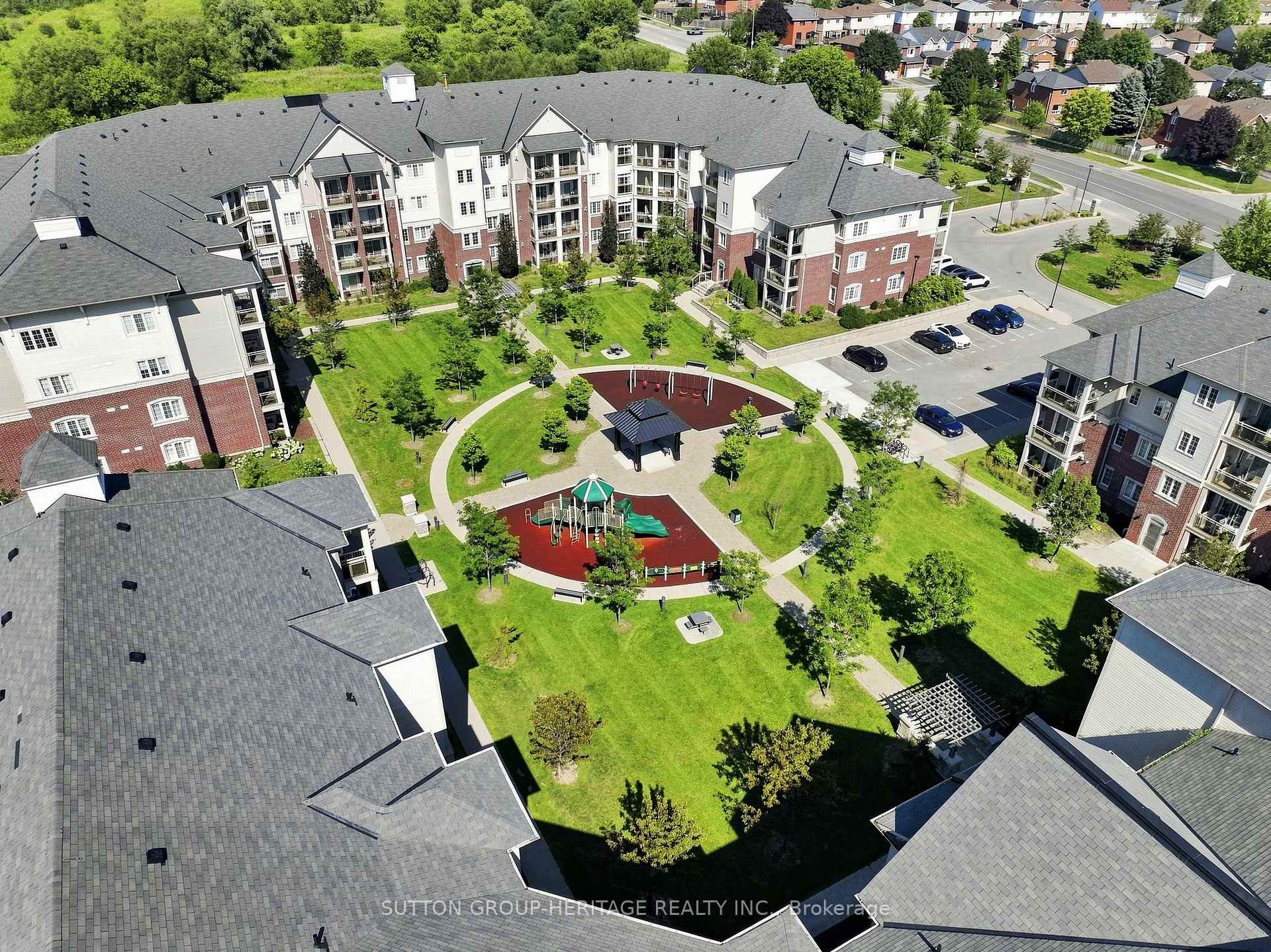 Photo 26 of Unit 108, 84 Aspen Springs Drive, Clarington, Bowmanville — HOMEH