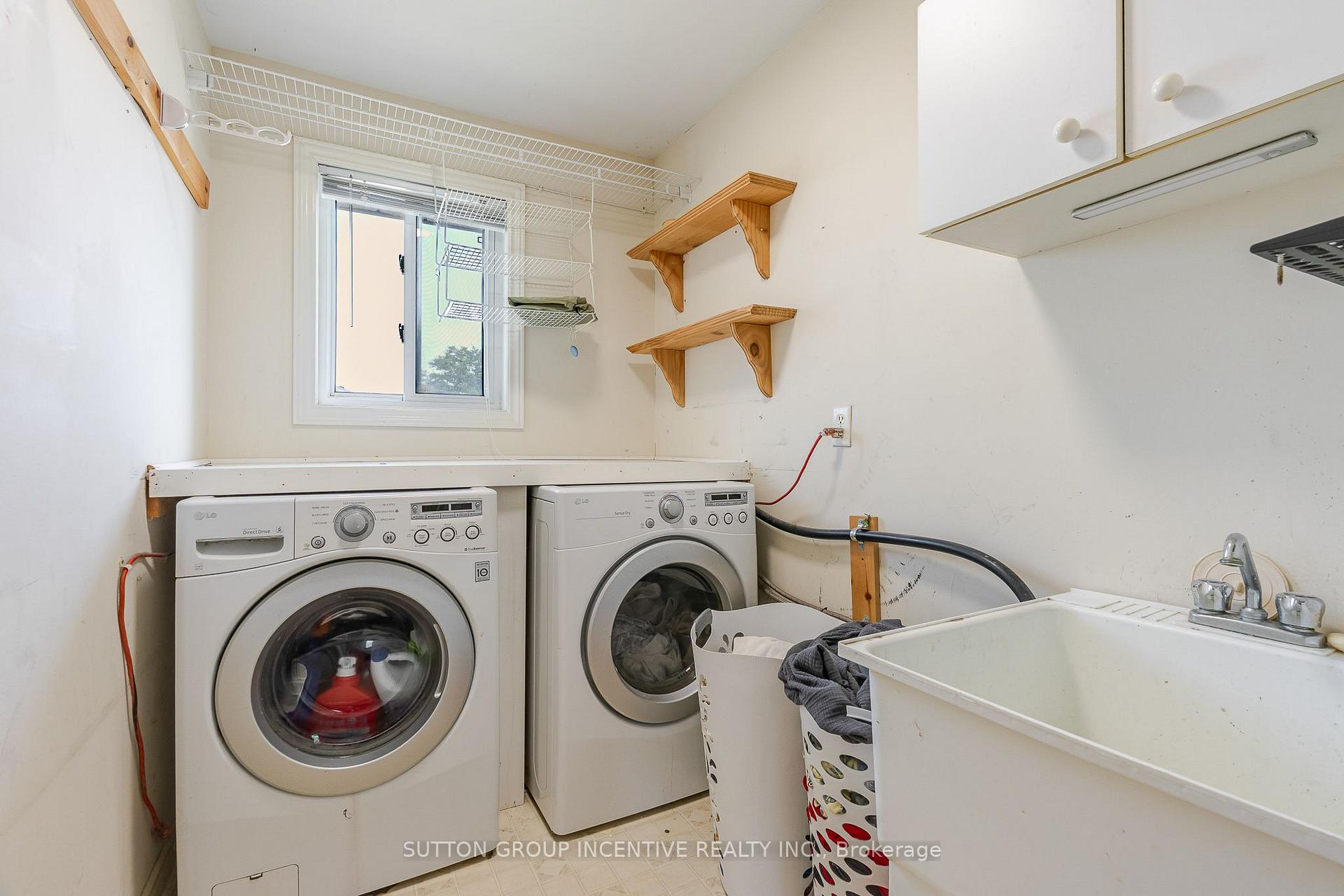 Photo 27 of 17 Shaina Court, Barrie, Painswick South — HOMEH