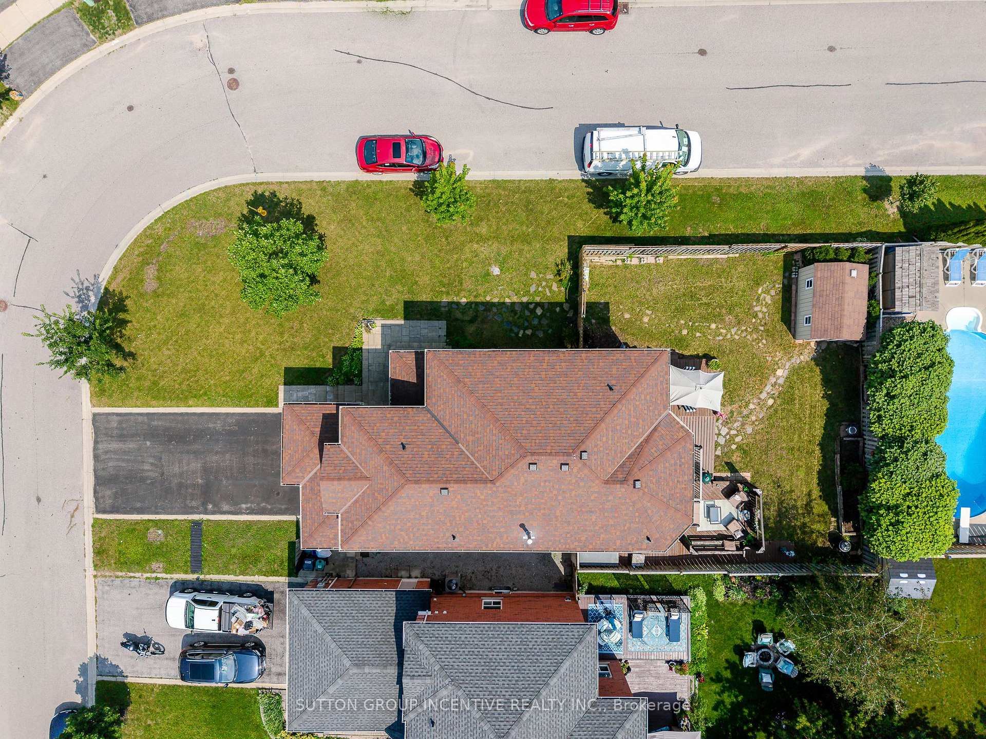 Photo 40 of 17 Shaina Court, Barrie, Painswick South — HOMEH