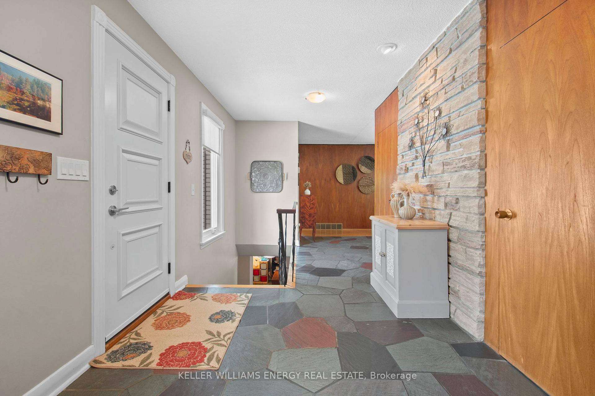 Photo 16 of 833 Glenmanor Drive, Oshawa, Northglen — HOMEH