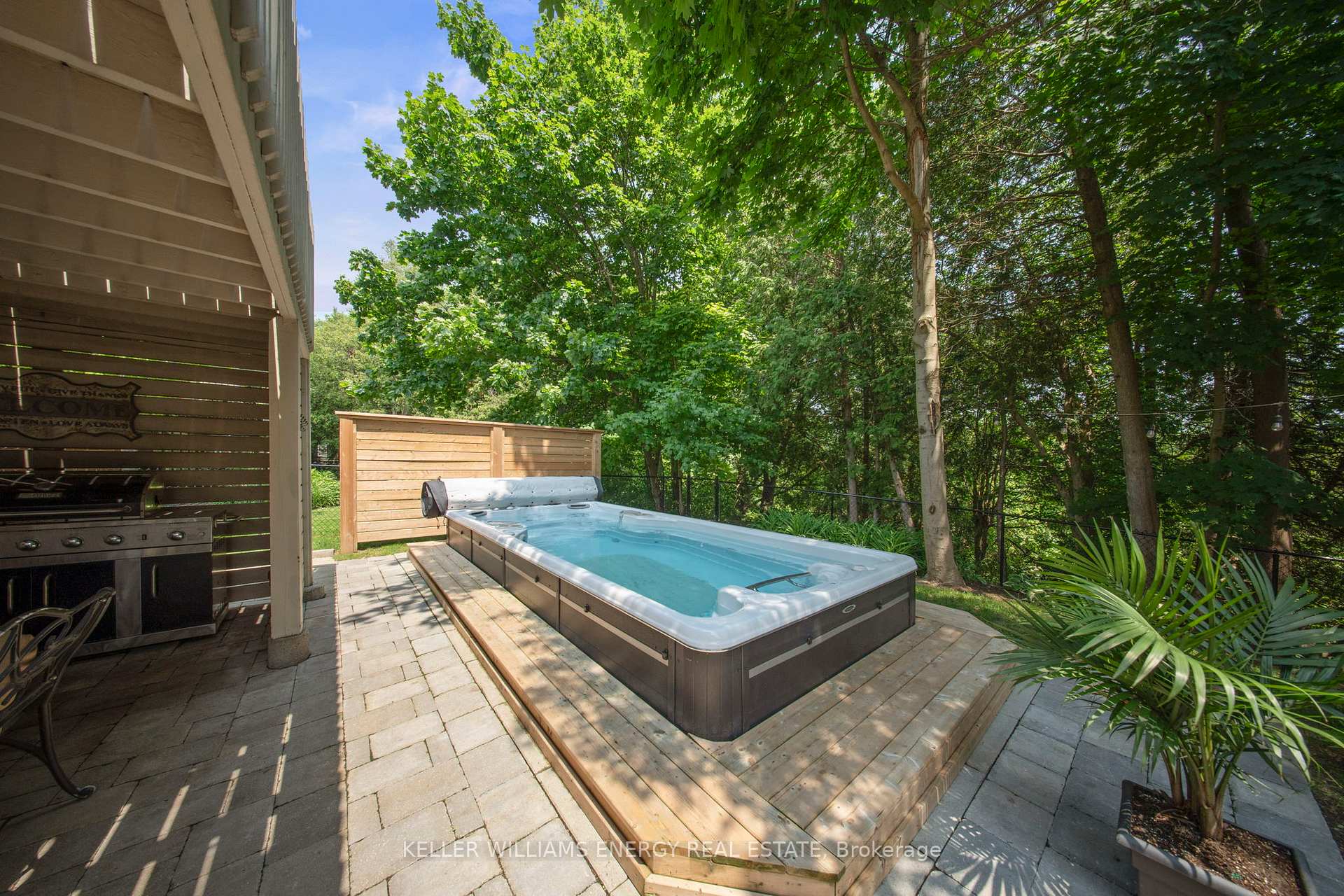Photo 43 of 833 Glenmanor Drive, Oshawa, Northglen — HOMEH