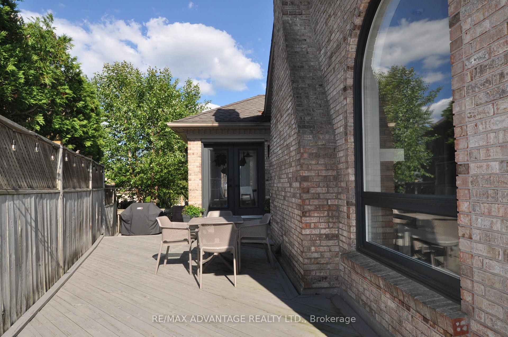 Photo 39 of 1 Smallman Drive, London, North A — HOMEH