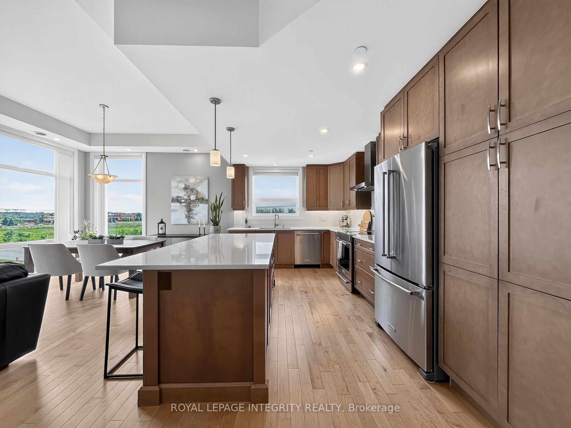 Photo 11 of Unit 303, 100 Cortile Private, Ottawa, Riverside South/Gloucester Glen — HOMEH