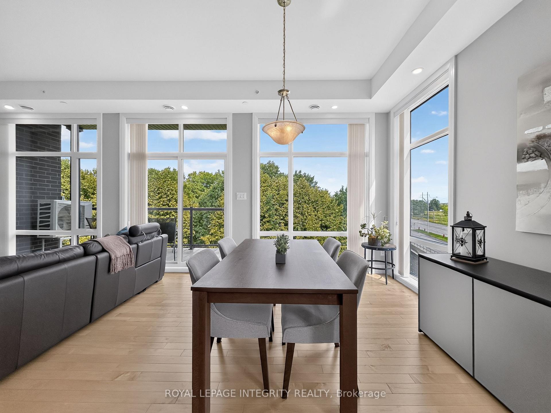 Photo 14 of Unit 303, 100 Cortile Private, Ottawa, Riverside South/Gloucester Glen — HOMEH