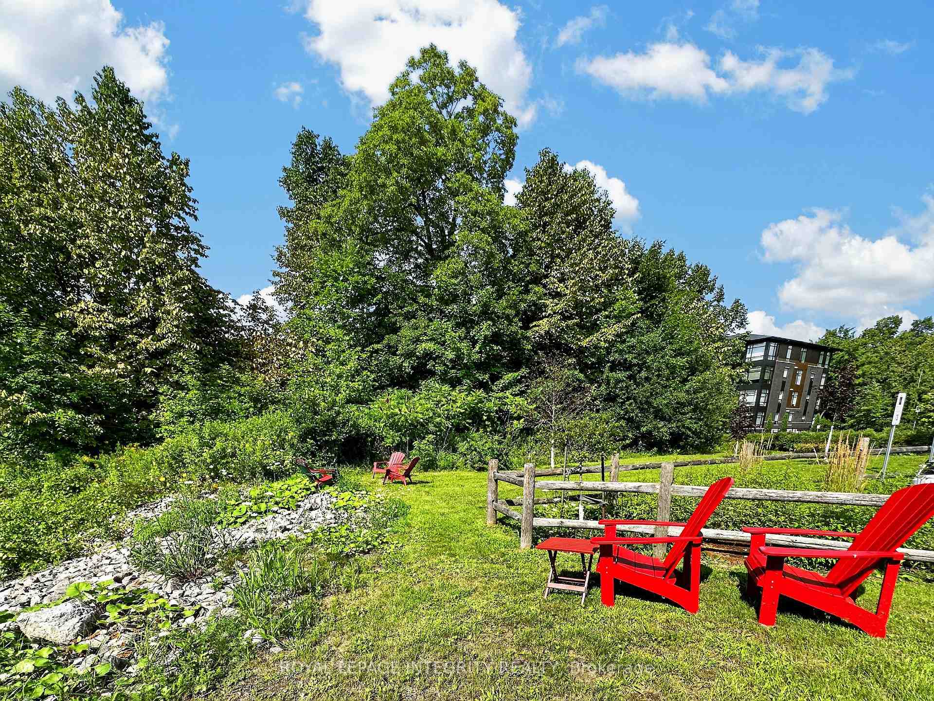 Photo 41 of Unit 303, 100 Cortile Private, Ottawa, Riverside South/Gloucester Glen — HOMEH
