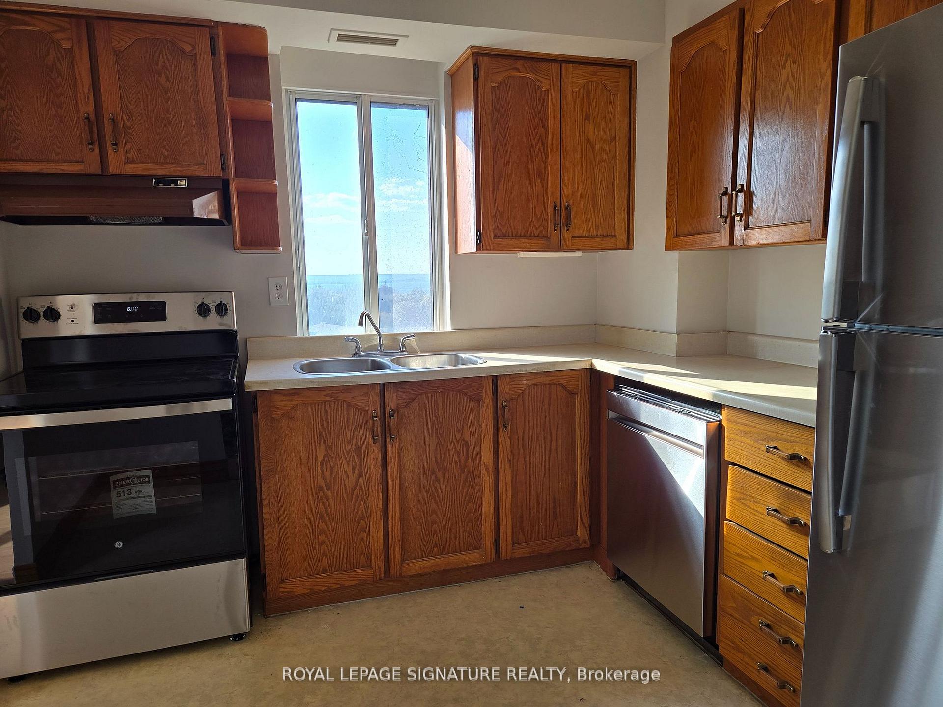Photo 12 of Unit 907, 301 Frances Avenue, Hamilton, Lakeshore — HOMEH