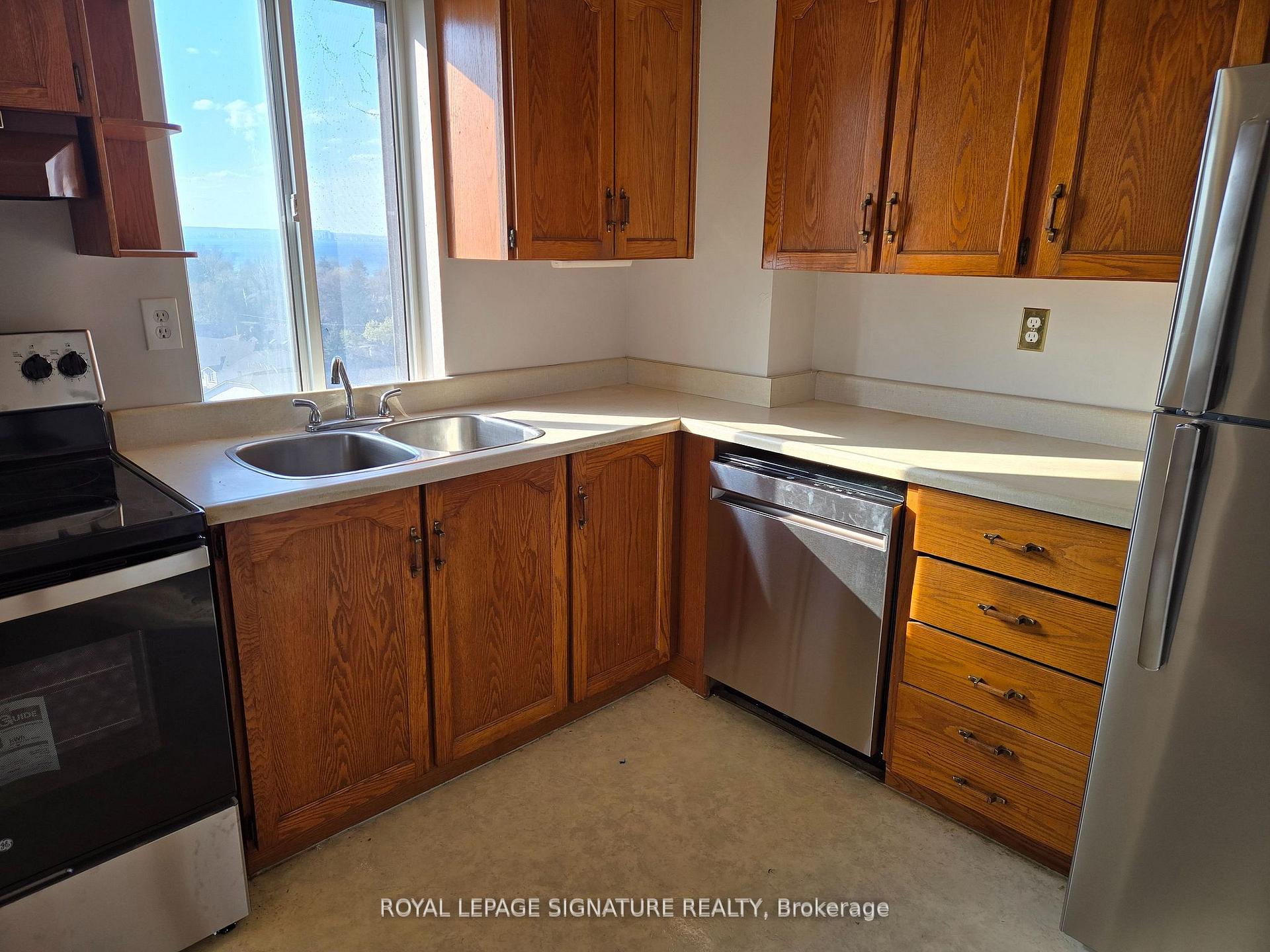 Photo 14 of Unit 907, 301 Frances Avenue, Hamilton, Lakeshore — HOMEH