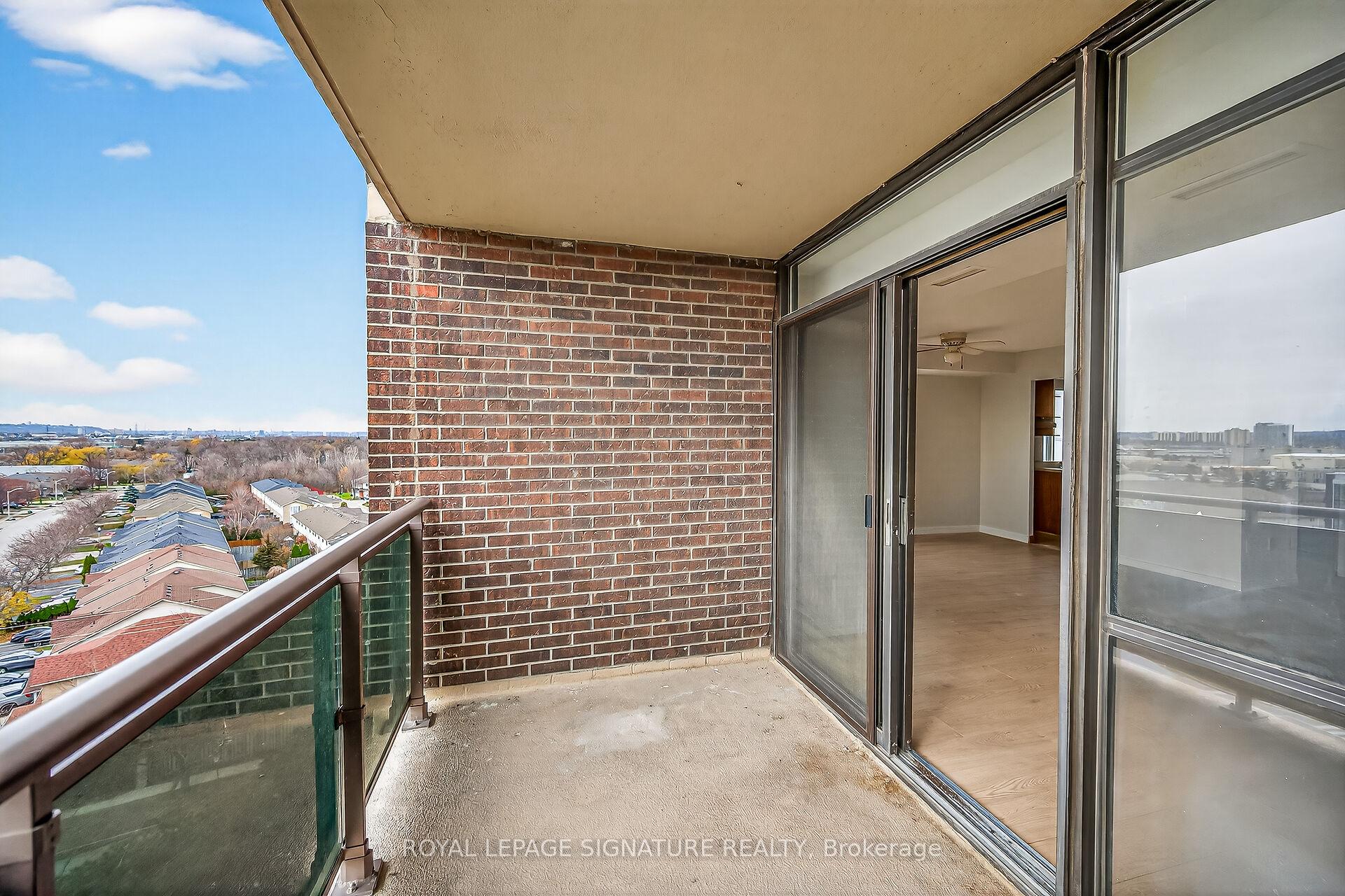 Photo 28 of Unit 907, 301 Frances Avenue, Hamilton, Lakeshore — HOMEH