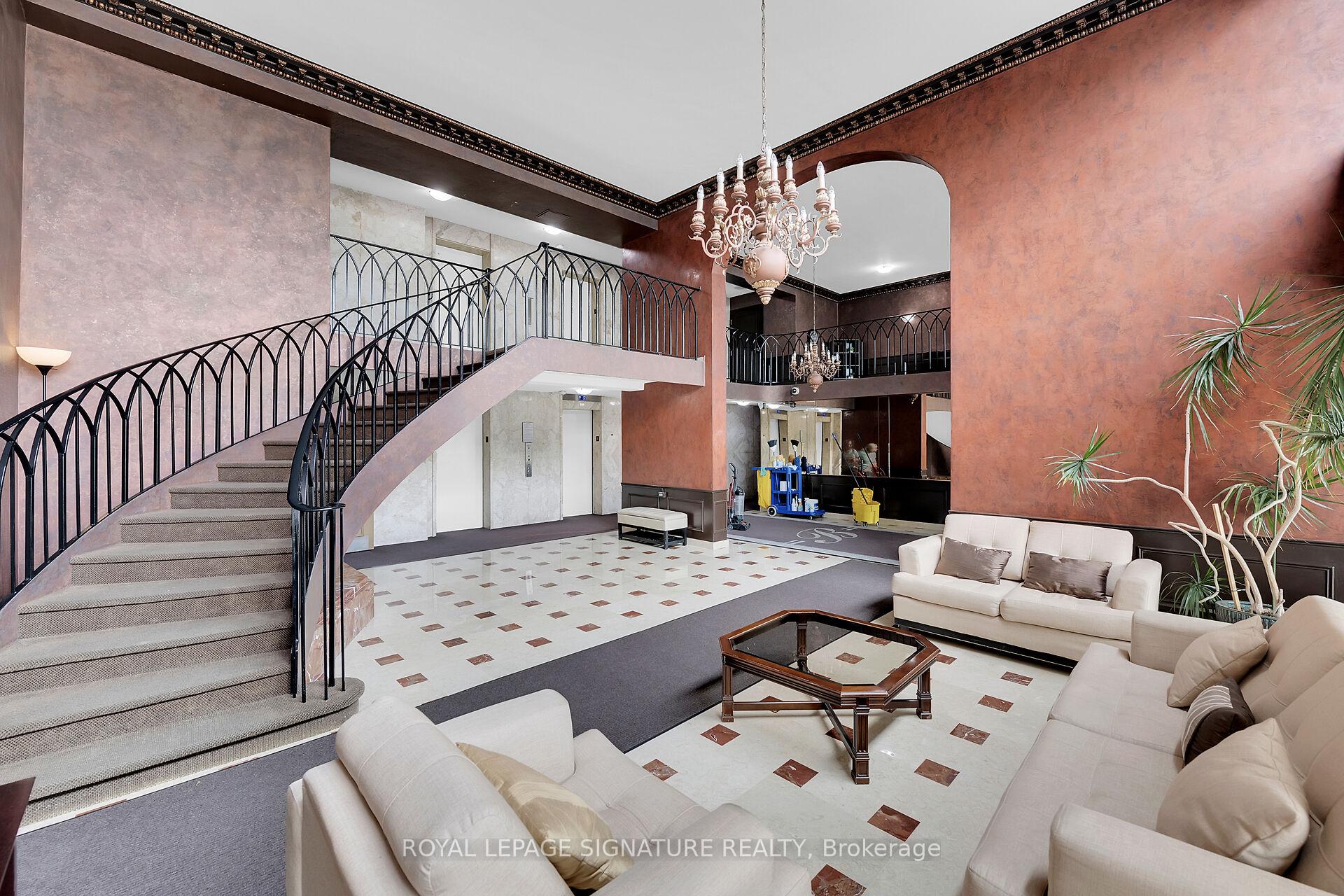 Photo 32 of Unit 907, 301 Frances Avenue, Hamilton, Lakeshore — HOMEH