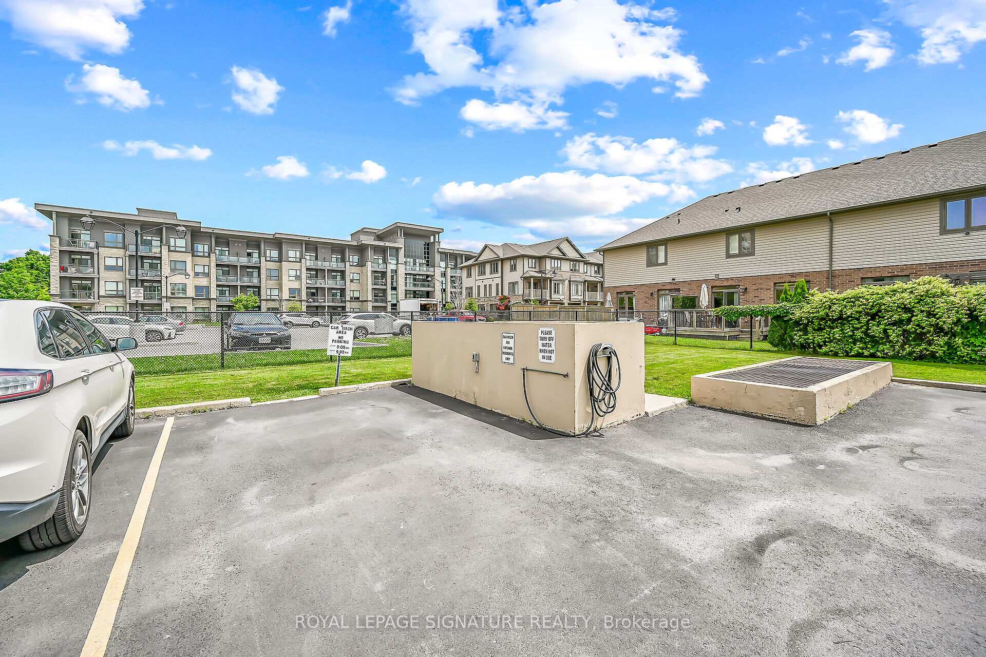 Photo 44 of Unit 907, 301 Frances Avenue, Hamilton, Lakeshore — HOMEH