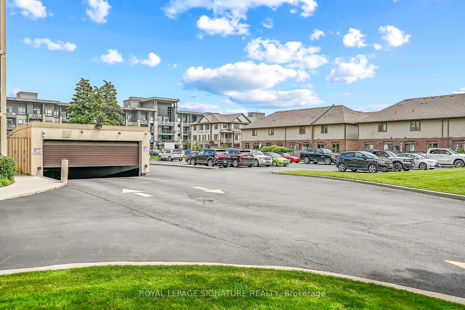 Photo 46 of Unit 907, 301 Frances Avenue, Hamilton, Lakeshore — HOMEH