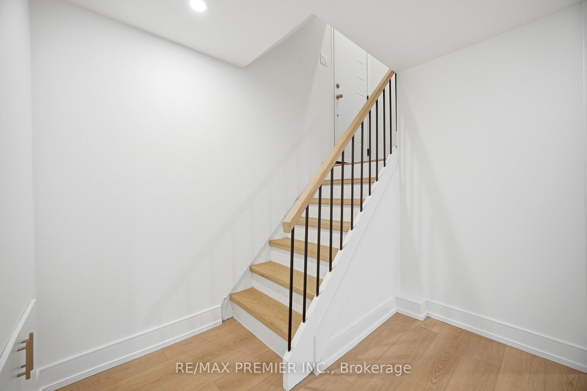 Photo 31 of 19 Jacinta Drive, North York, Rustic — HOMEH