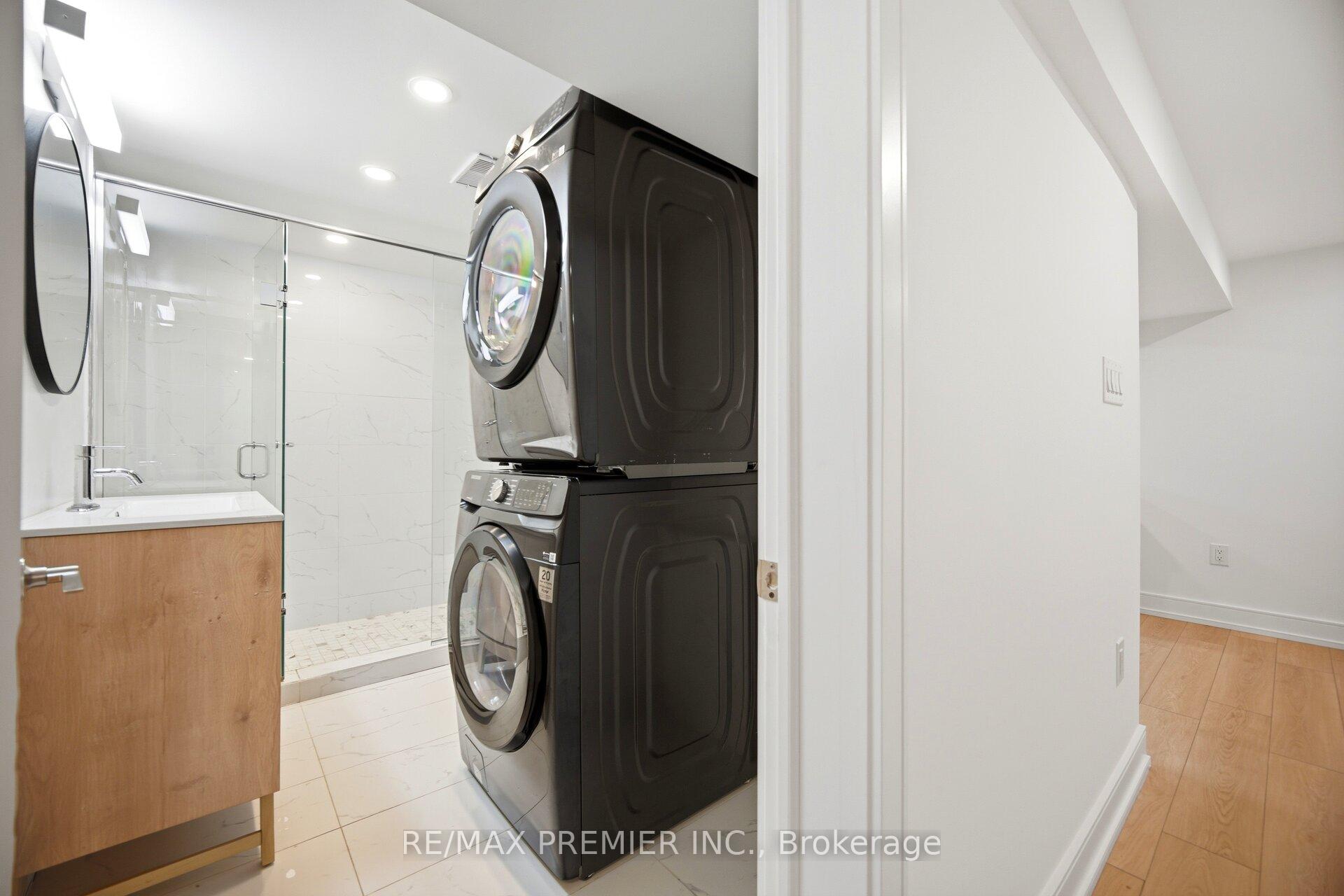 Photo 45 of 19 Jacinta Drive, North York, Rustic — HOMEH