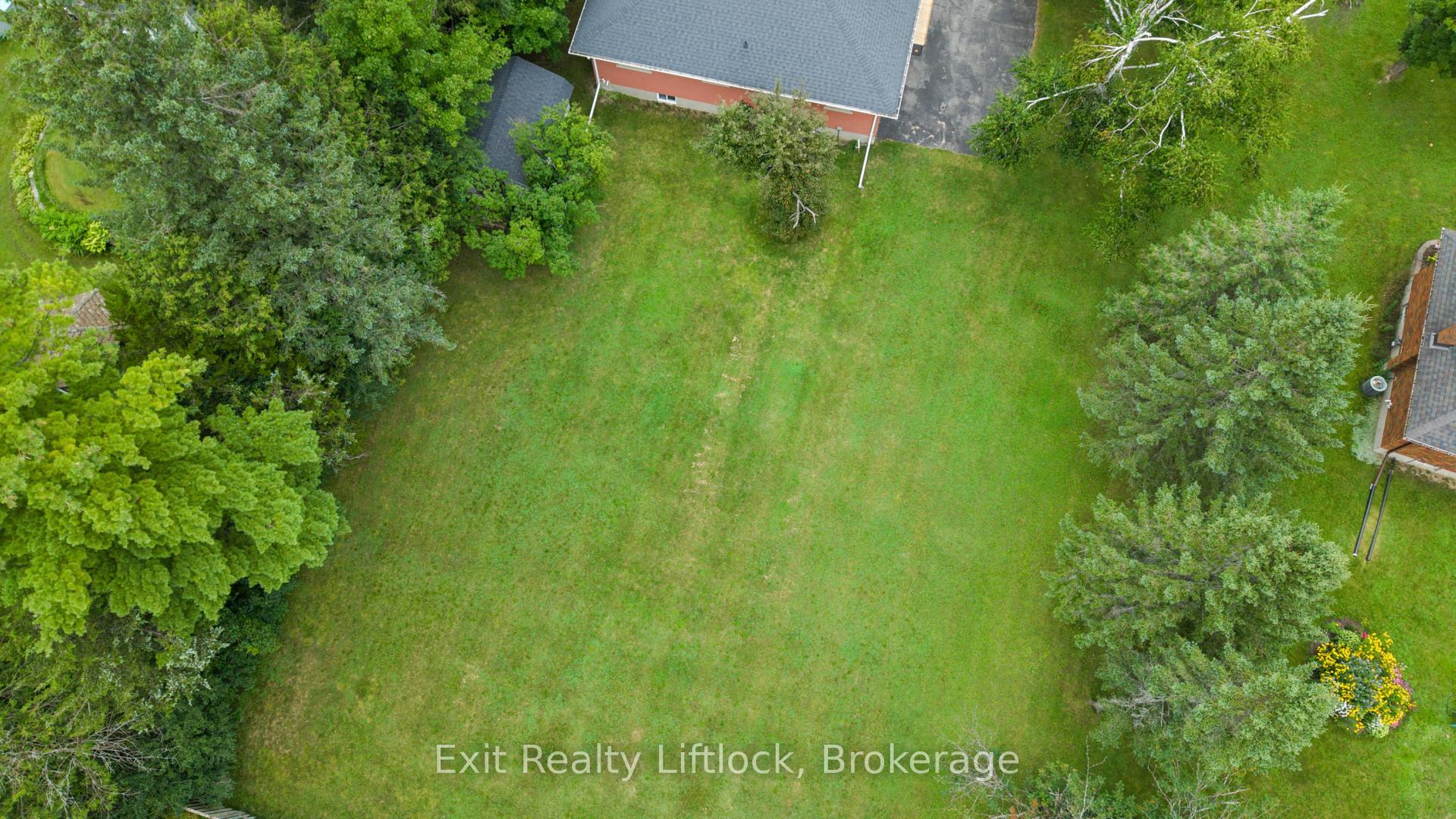 Photo 29 of 745 Baltic Drive, Selwyn — HOMEH