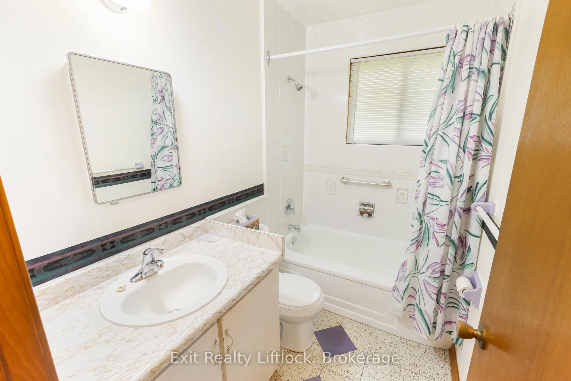 Photo 11 of 745 Baltic Drive, Selwyn — HOMEH