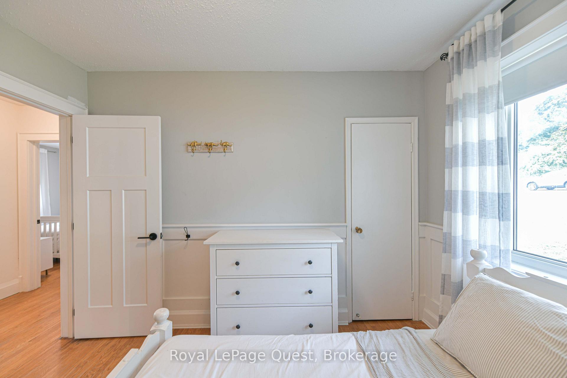 Photo 14 of 5 Karen Crescent, Orillia — HOMEH