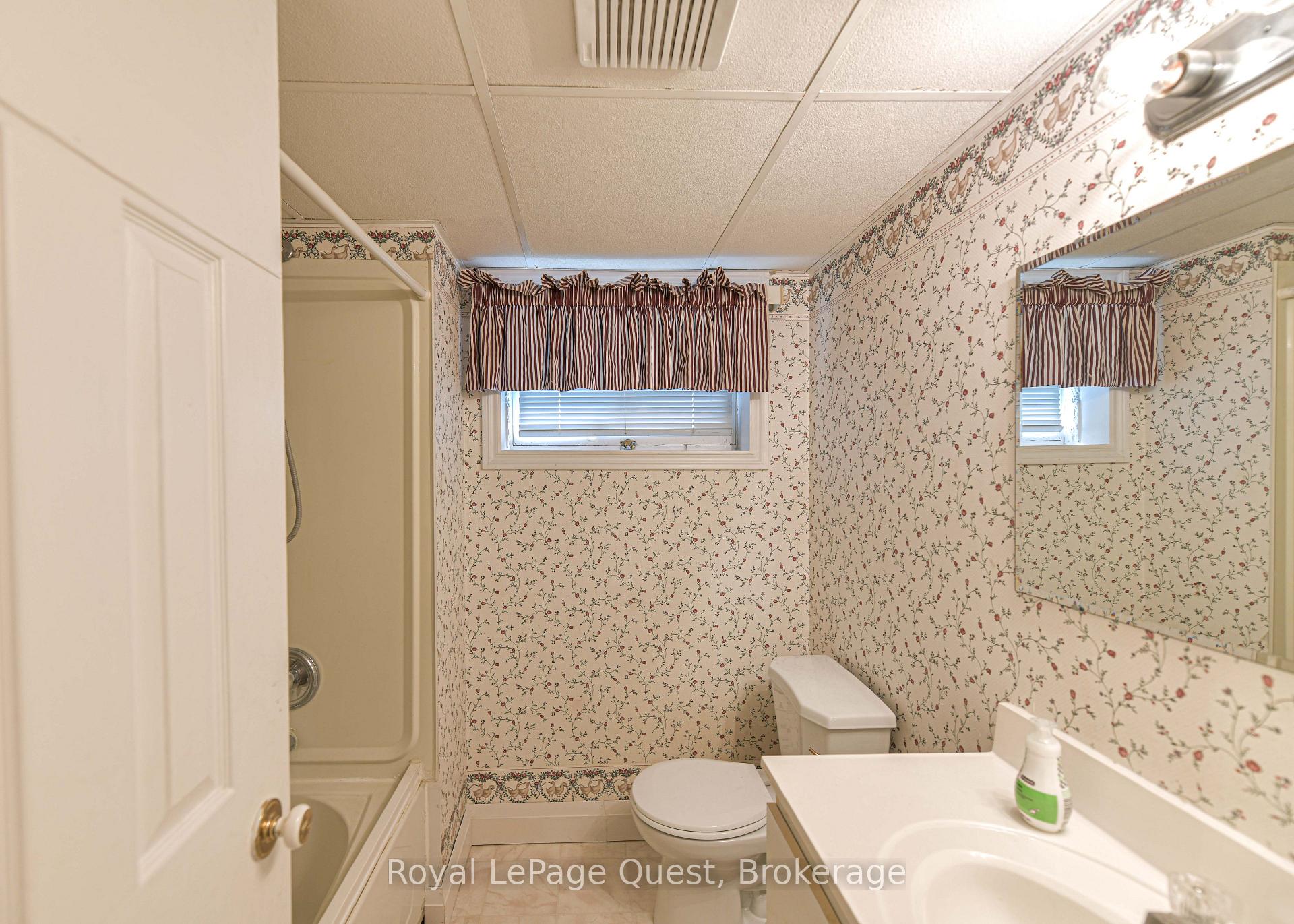 Photo 19 of 5 Karen Crescent, Orillia — HOMEH
