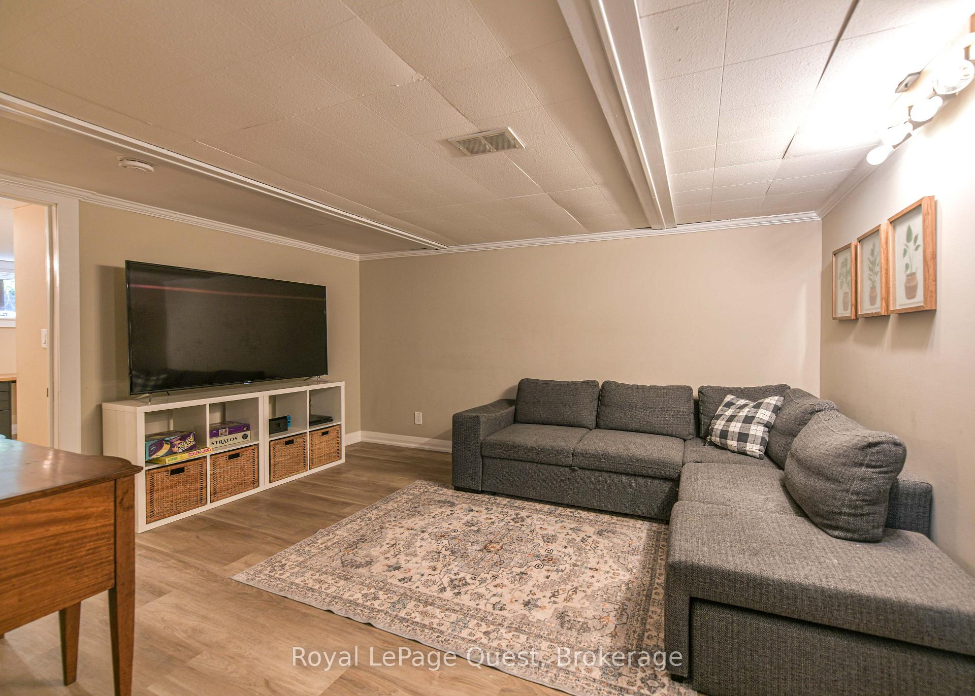 Photo 20 of 5 Karen Crescent, Orillia — HOMEH