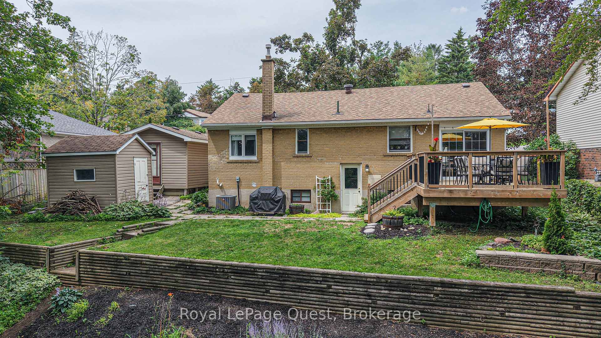 Photo 23 of 5 Karen Crescent, Orillia — HOMEH