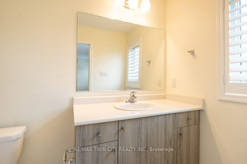 Photo 25 of Unit 20, 455 Guelph Avenue, Cambridge, Silver Heights — HOMEH