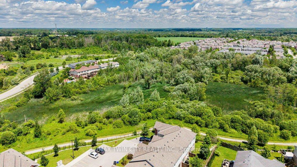 Photo 36 of Unit 20, 455 Guelph Avenue, Cambridge, Silver Heights — HOMEH