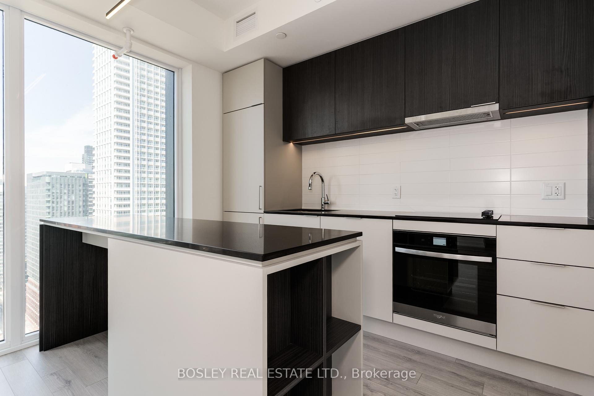 Photo 4 of Unit 3003, 89 Church Street, Toronto, Church-Yonge Corridor — HOMEH