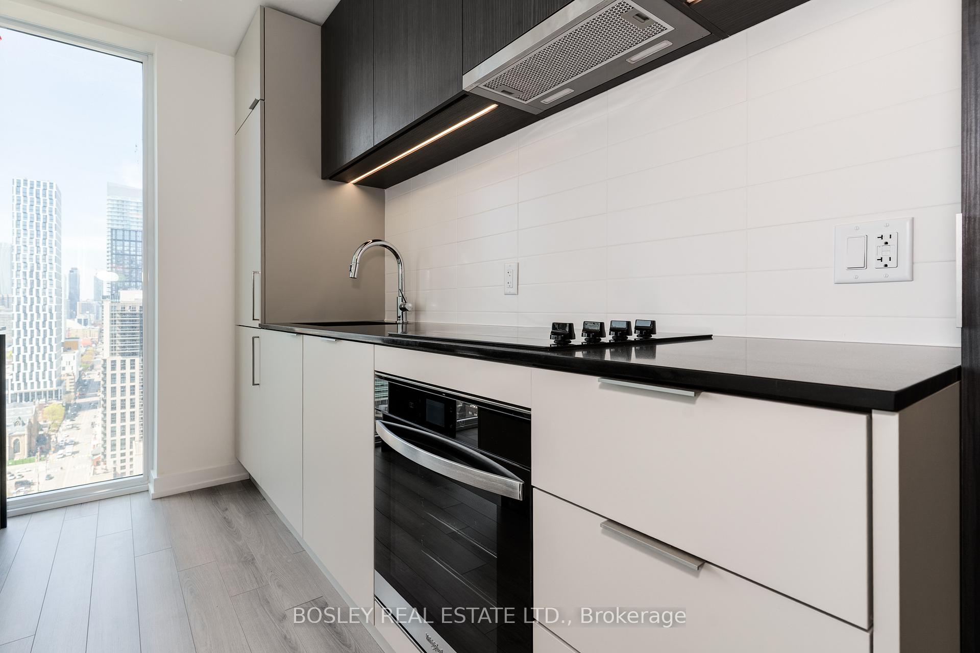 Photo 6 of Unit 3003, 89 Church Street, Toronto, Church-Yonge Corridor — HOMEH