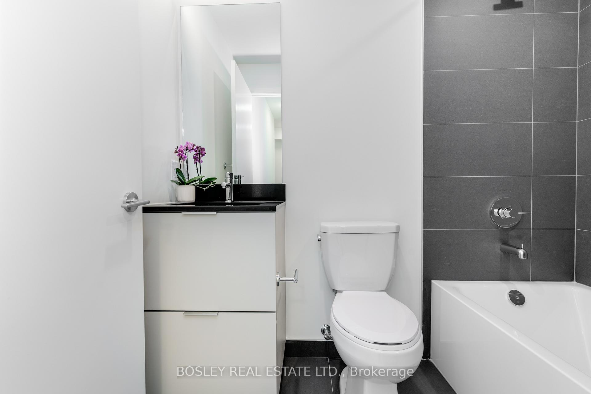 Photo 7 of Unit 3003, 89 Church Street, Toronto, Church-Yonge Corridor — HOMEH