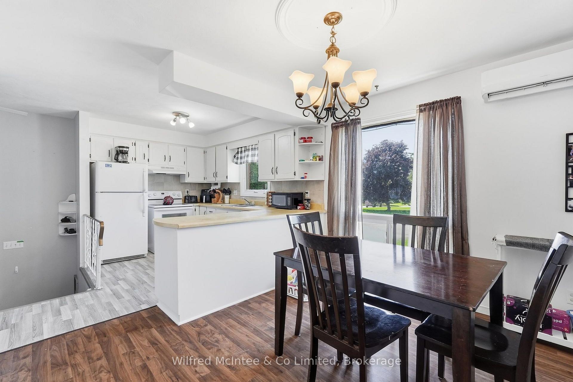 Photo 13 of 3 Bradley Street, Arran-Elderslie — HOMEH