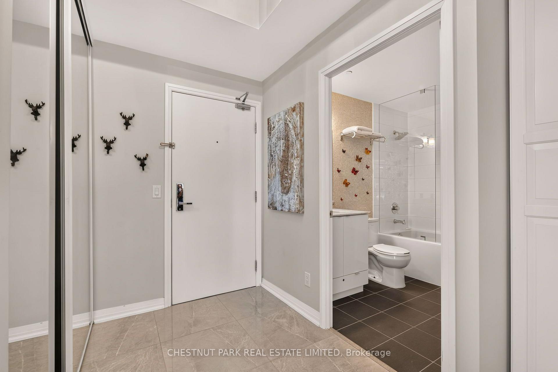 Photo 7 of Unit 807, 59 Annie Craig Drive, Etobicoke, Mimico — HOMEH
