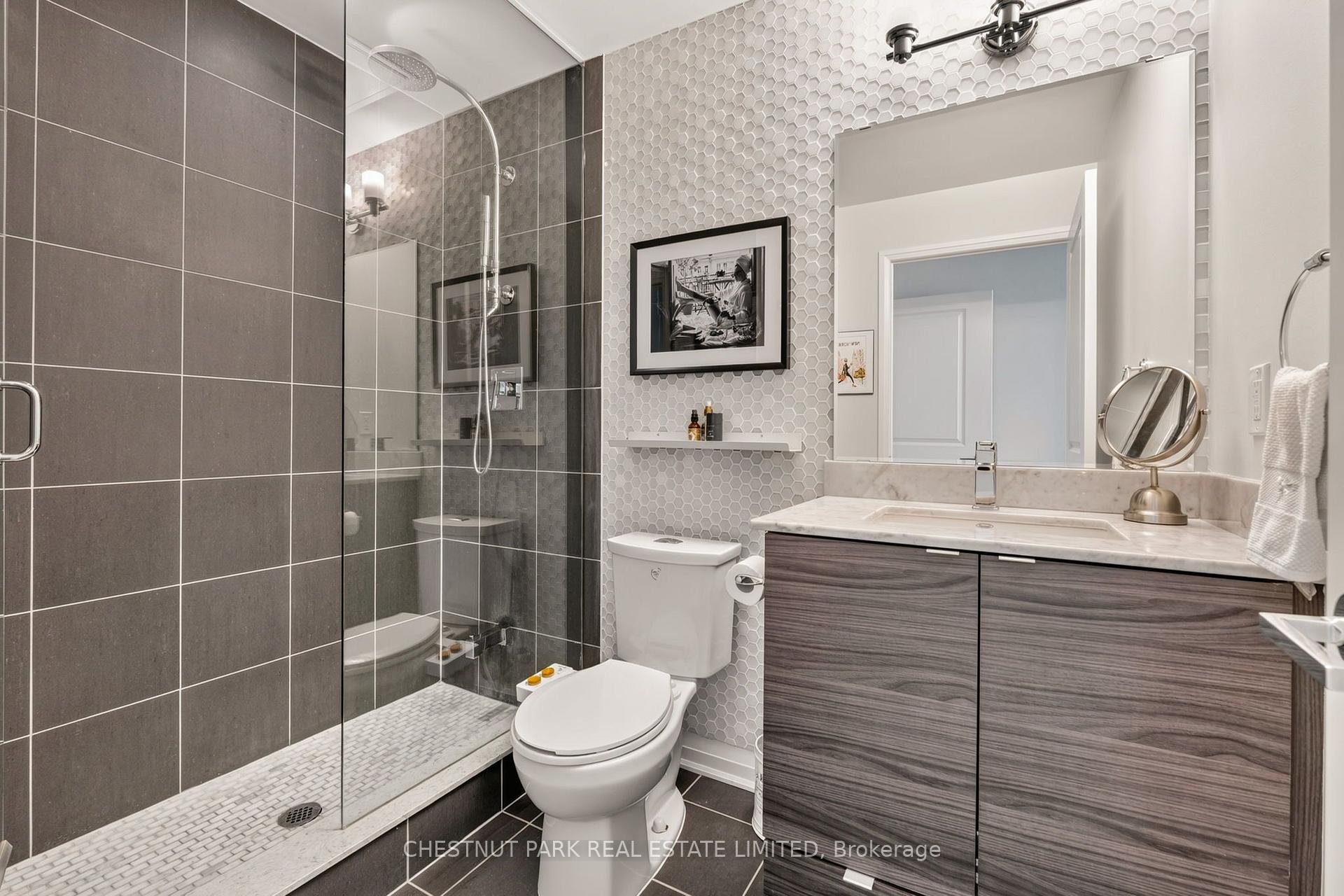 Photo 21 of Unit 807, 59 Annie Craig Drive, Etobicoke, Mimico — HOMEH