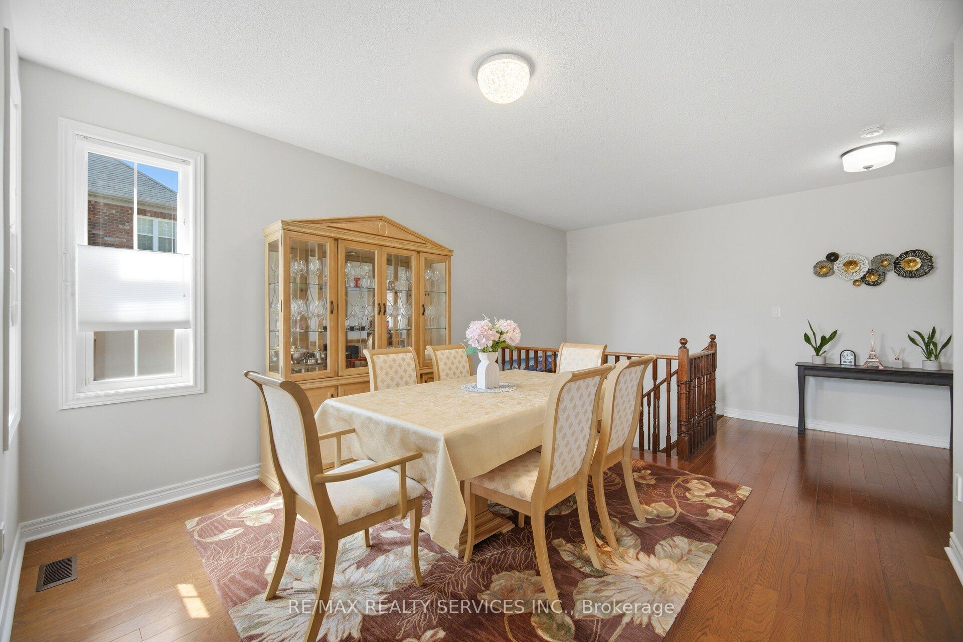 Photo 5 of 52 Atchison Drive, Caledon, Caledon East — HOMEH