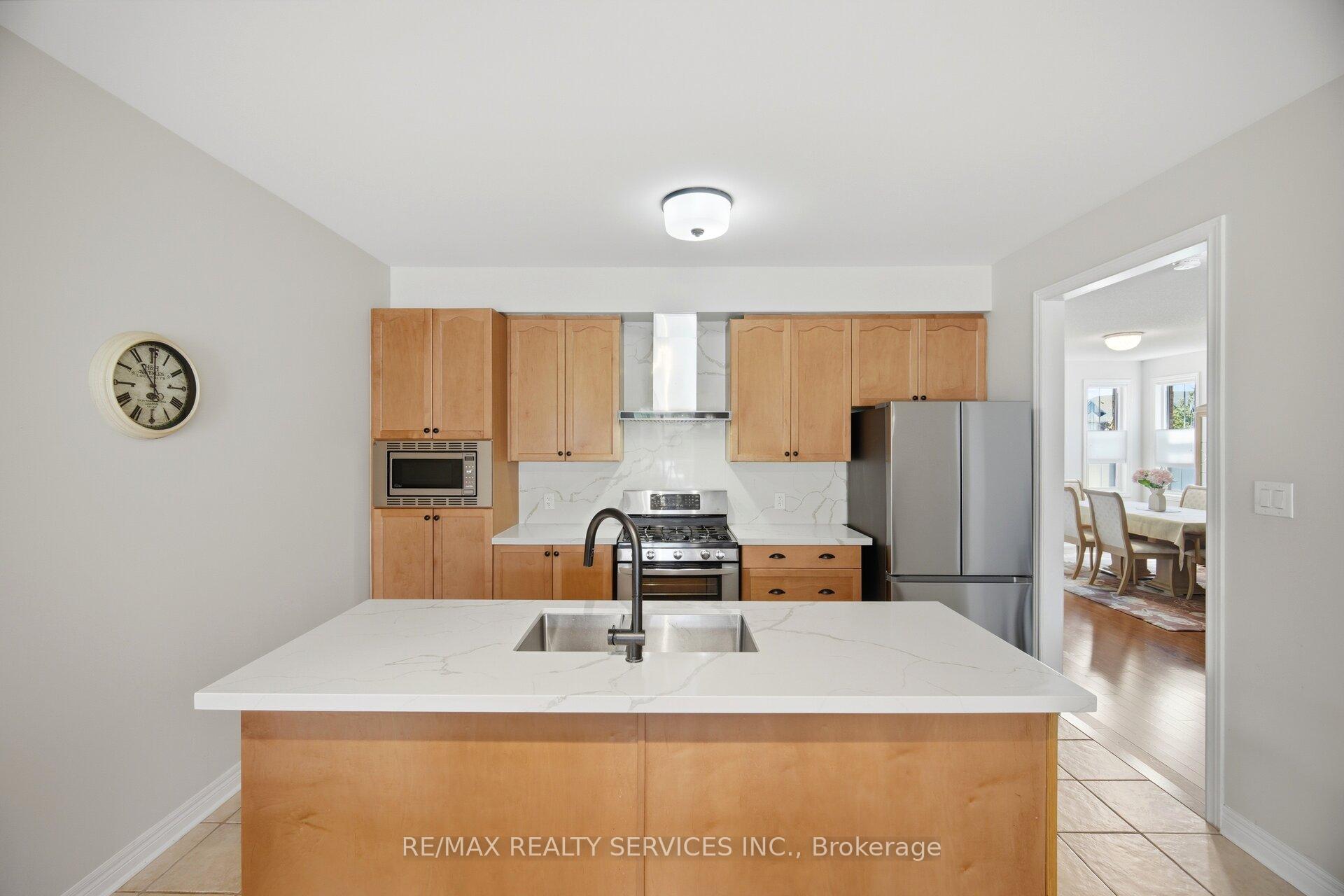 Photo 9 of 52 Atchison Drive, Caledon, Caledon East — HOMEH