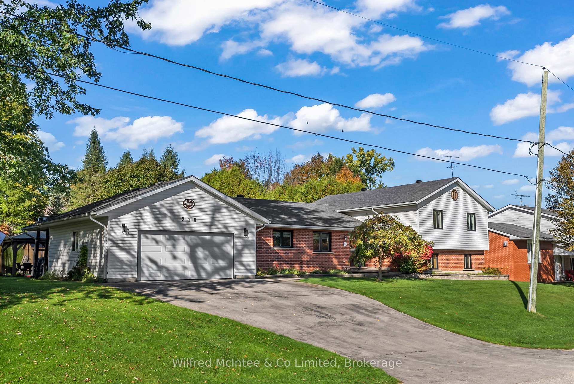 Photo 3 of 210 James Street, Arran-Elderslie — HOMEH