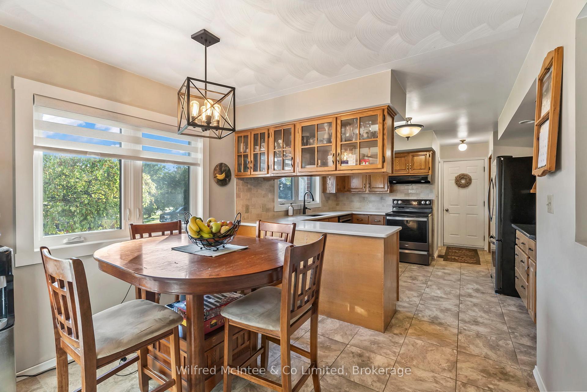 Photo 13 of 210 James Street, Arran-Elderslie — HOMEH