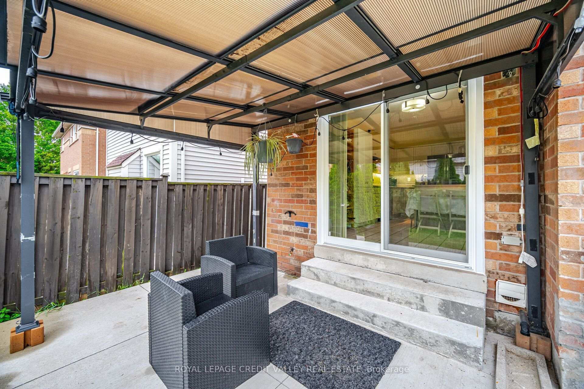 Photo 45 of 5 Porchlight Road, Brampton, Fletcher's Creek Village — HOMEH