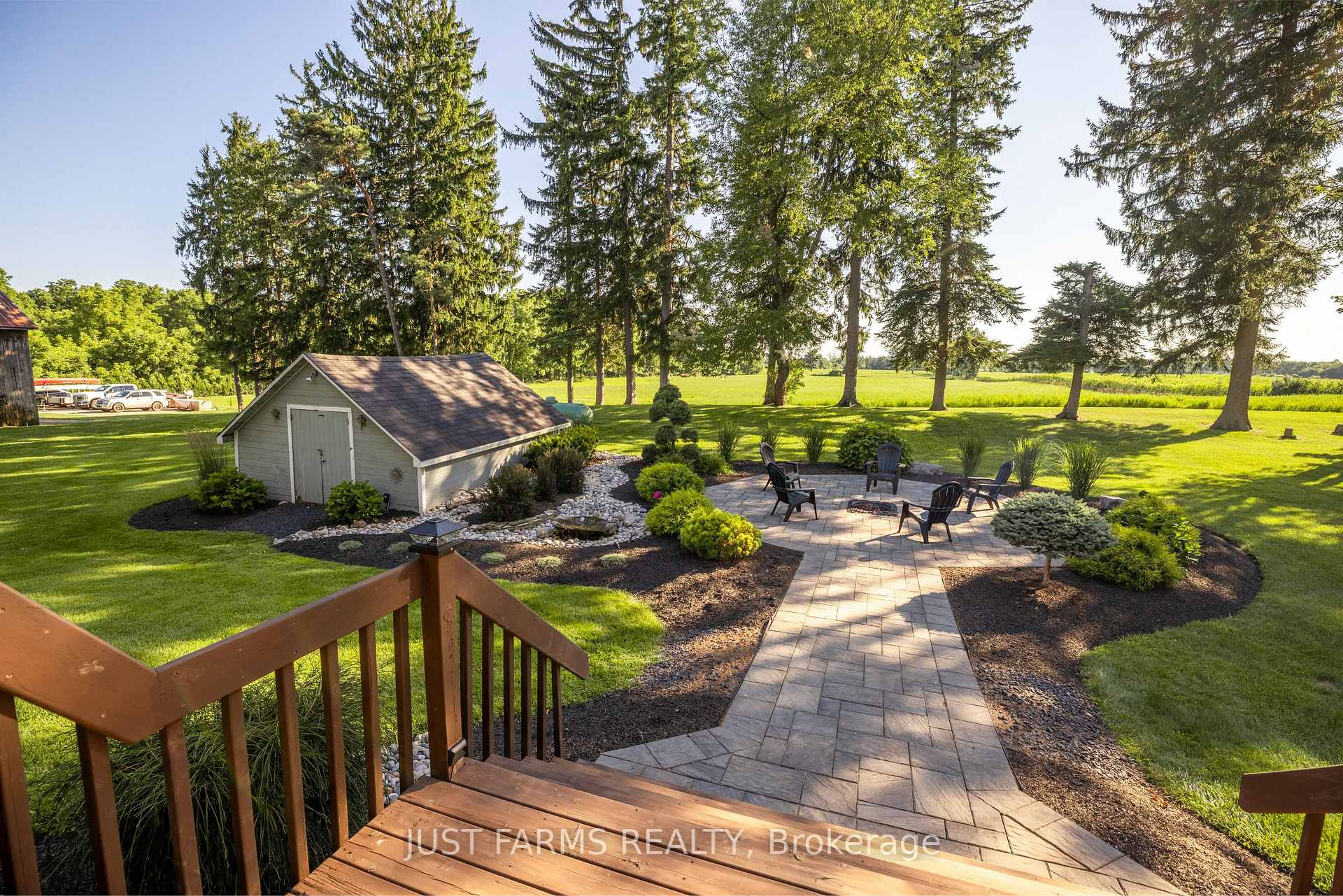 Photo 8 of 23923 Sutherland Road, Strathroy-Caradoc, Mount Brydges — HOMEH