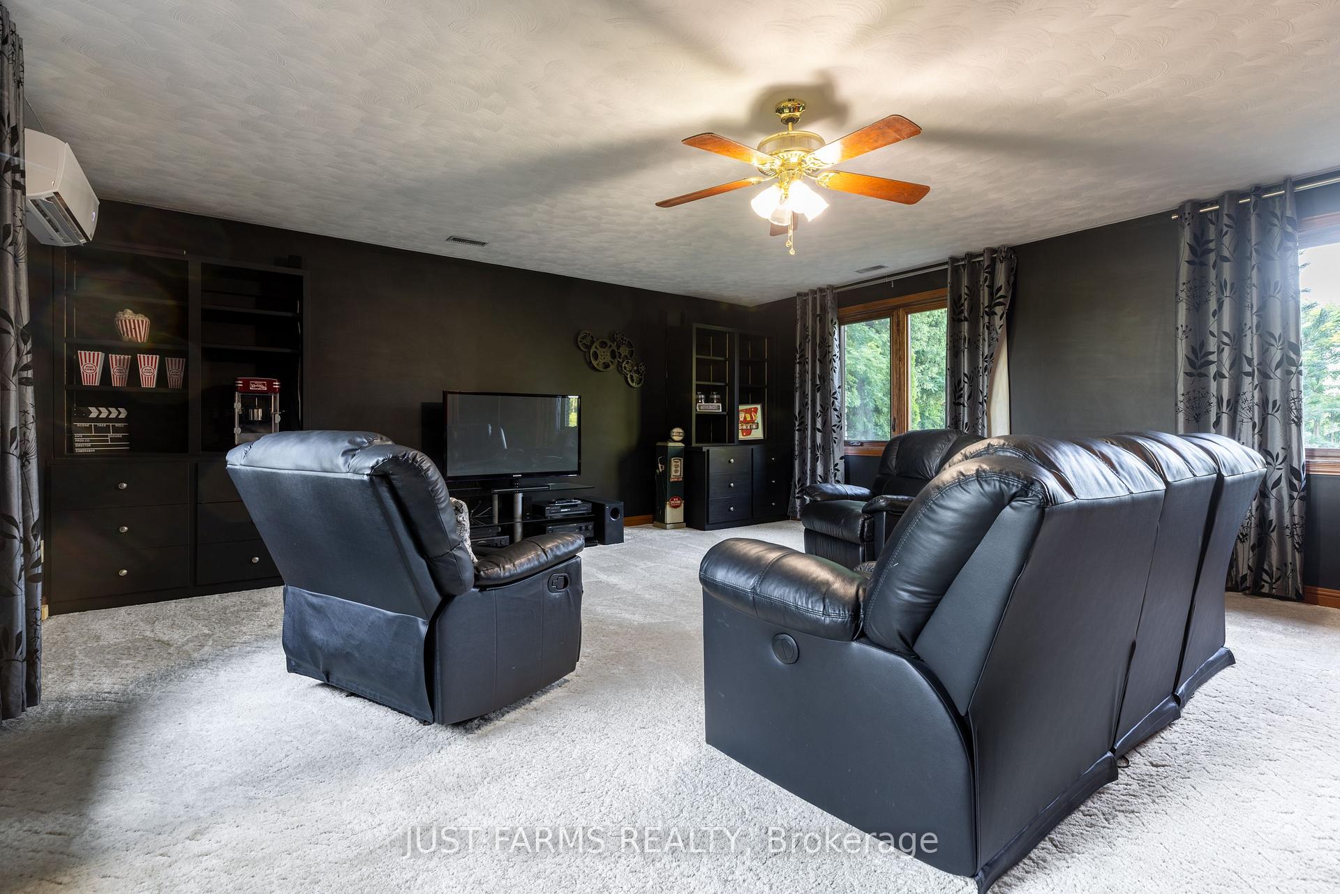 Photo 22 of 23923 Sutherland Road, Strathroy-Caradoc, Mount Brydges — HOMEH