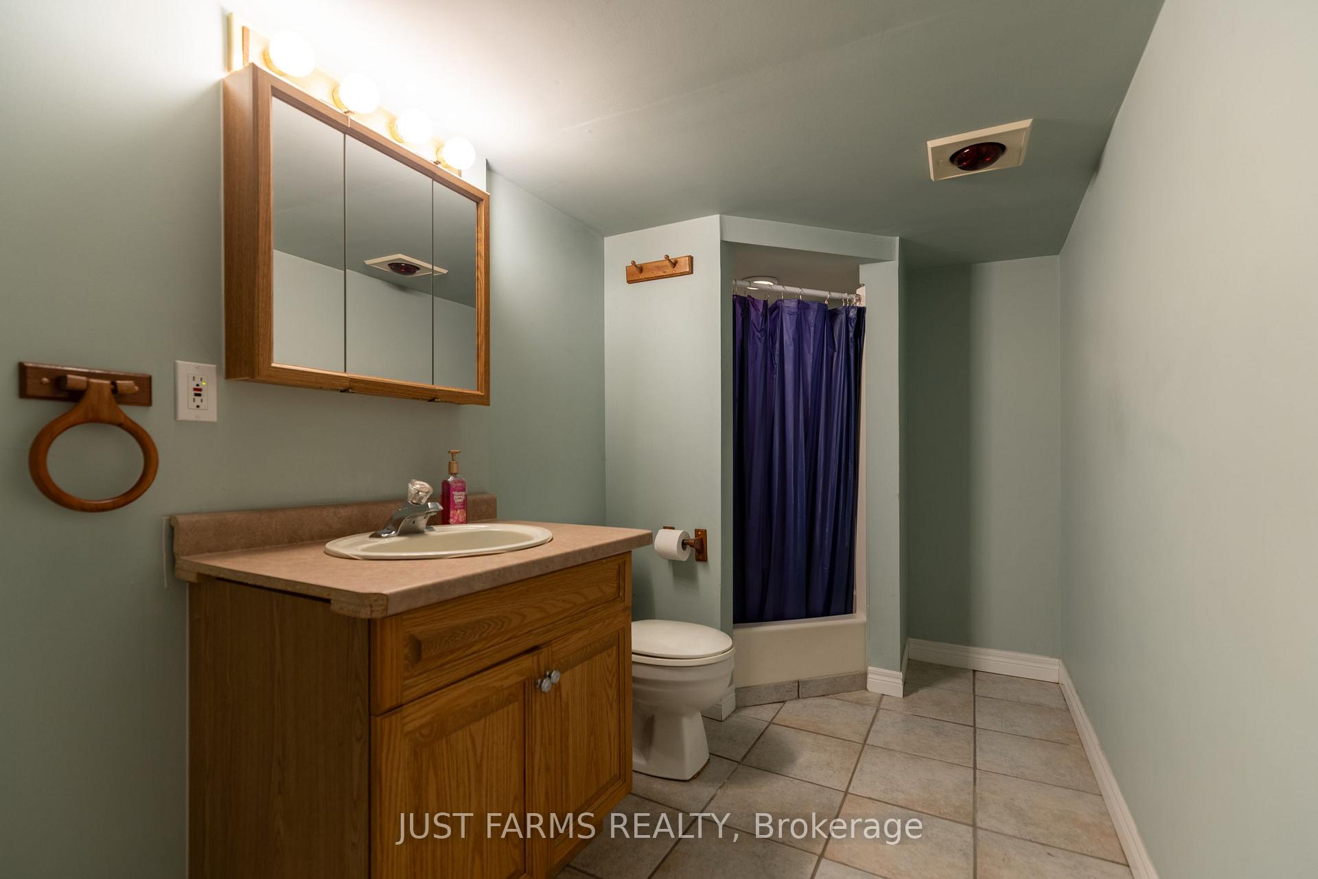 Photo 34 of 23923 Sutherland Road, Strathroy-Caradoc, Mount Brydges — HOMEH