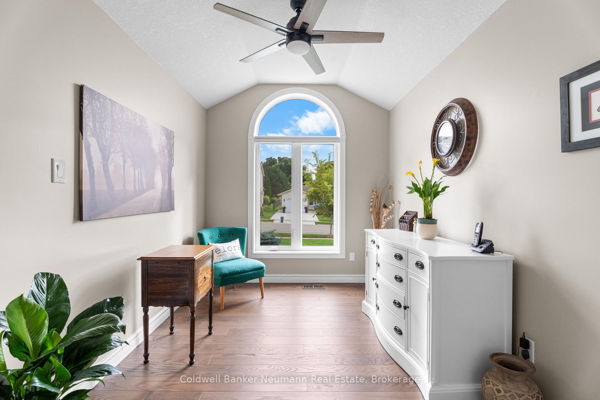 Photo 15 of 28 Keating Drive, Centre Wellington, Elora/Salem — HOMEH