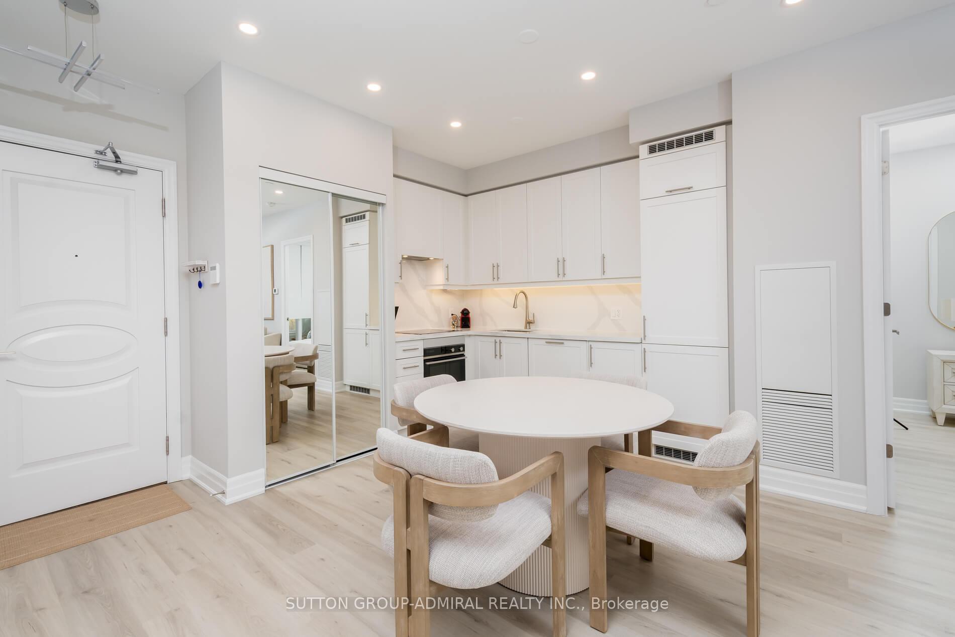 Photo 5 of Unit 622, 9085 Jane Street, Vaughan, Concord — HOMEH