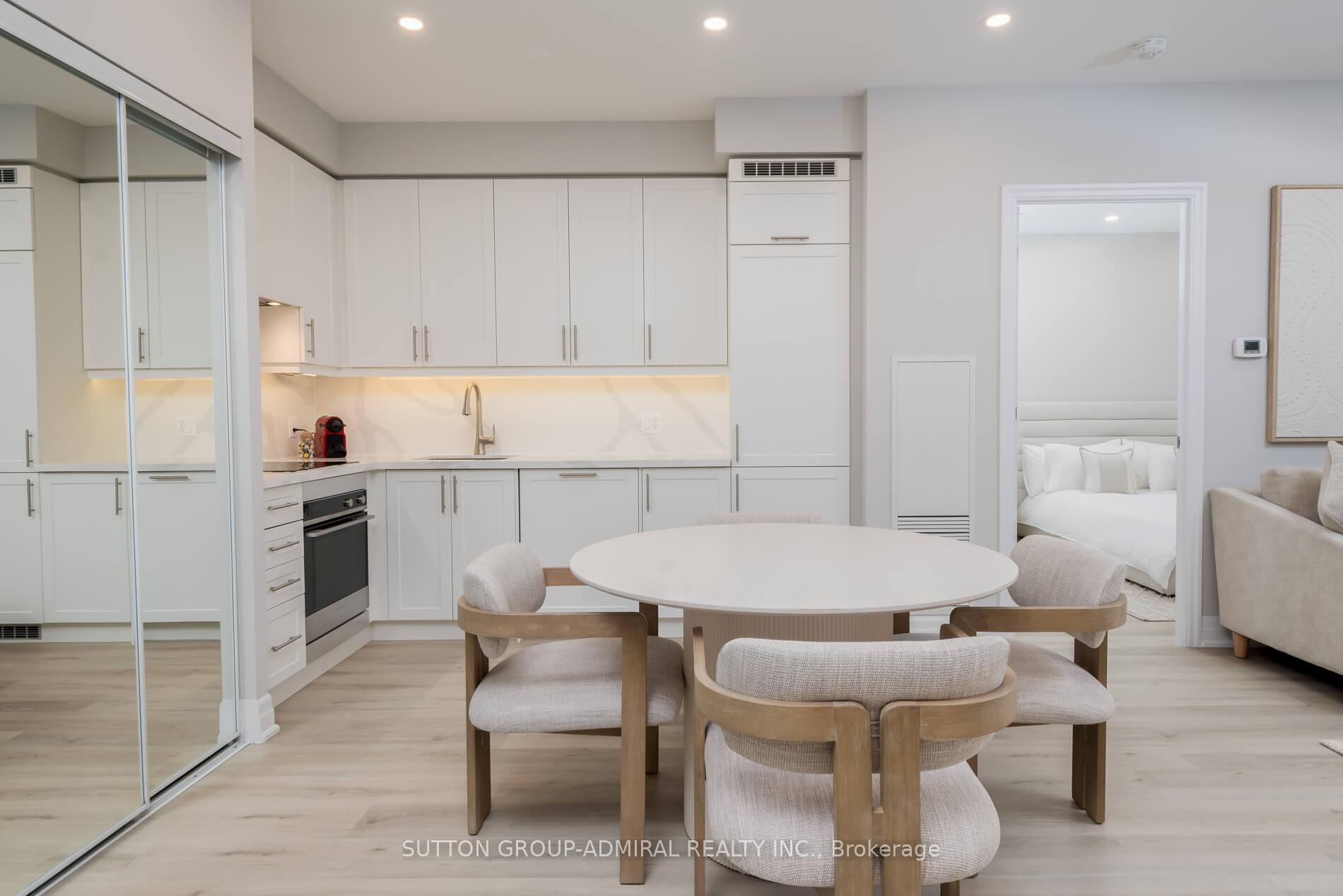 Photo 6 of Unit 622, 9085 Jane Street, Vaughan, Concord — HOMEH