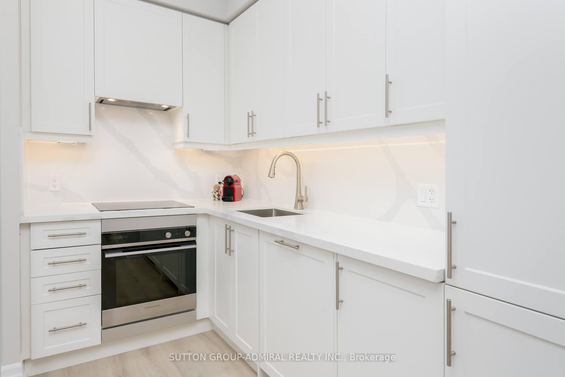 Photo 7 of Unit 622, 9085 Jane Street, Vaughan, Concord — HOMEH