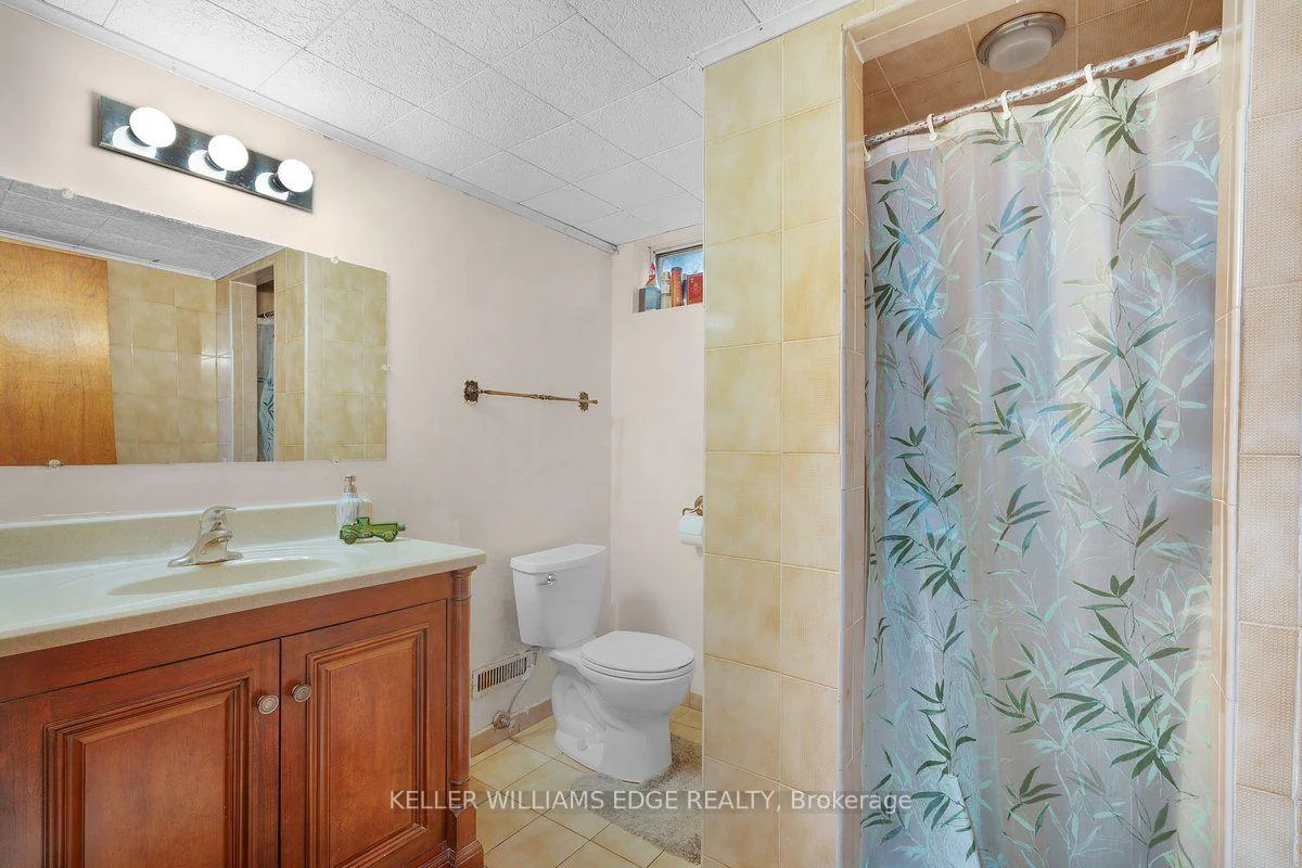 Photo 8 of 45 Juniper Drive, Hamilton, Stoney Creek — HOMEH
