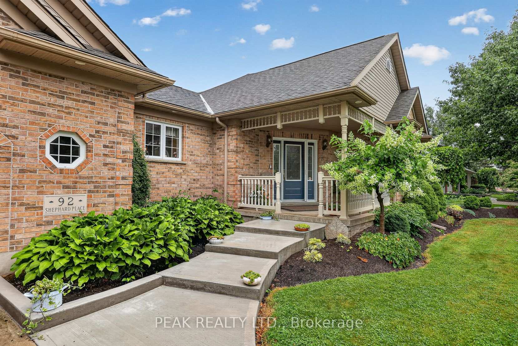 Photo 2 of 92 Shephard Place, Wilmot, New Hamburg — HOMEH